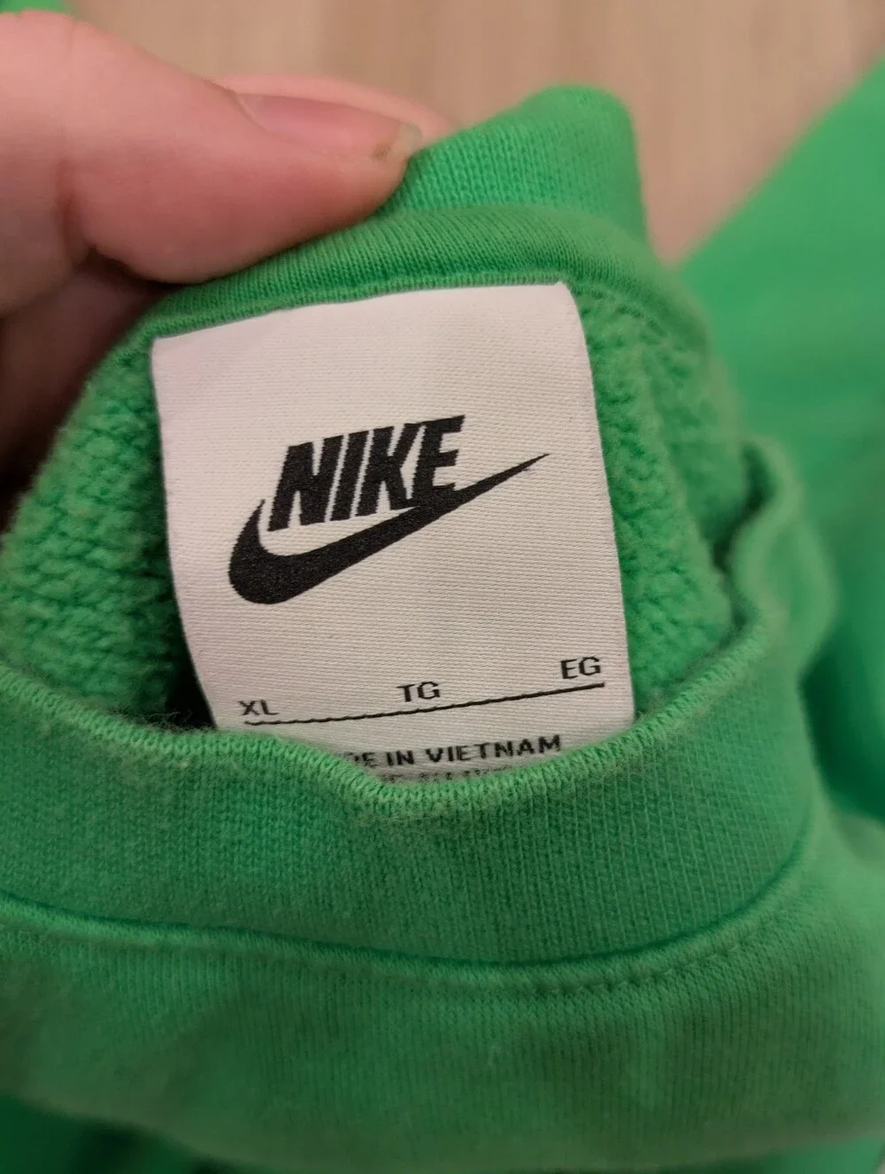 men's green Nike crewneck size xl